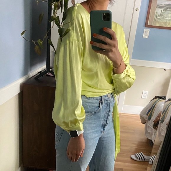 Rezek Studio Hustle Wrap Top size S Zest - Picture 6 of 7